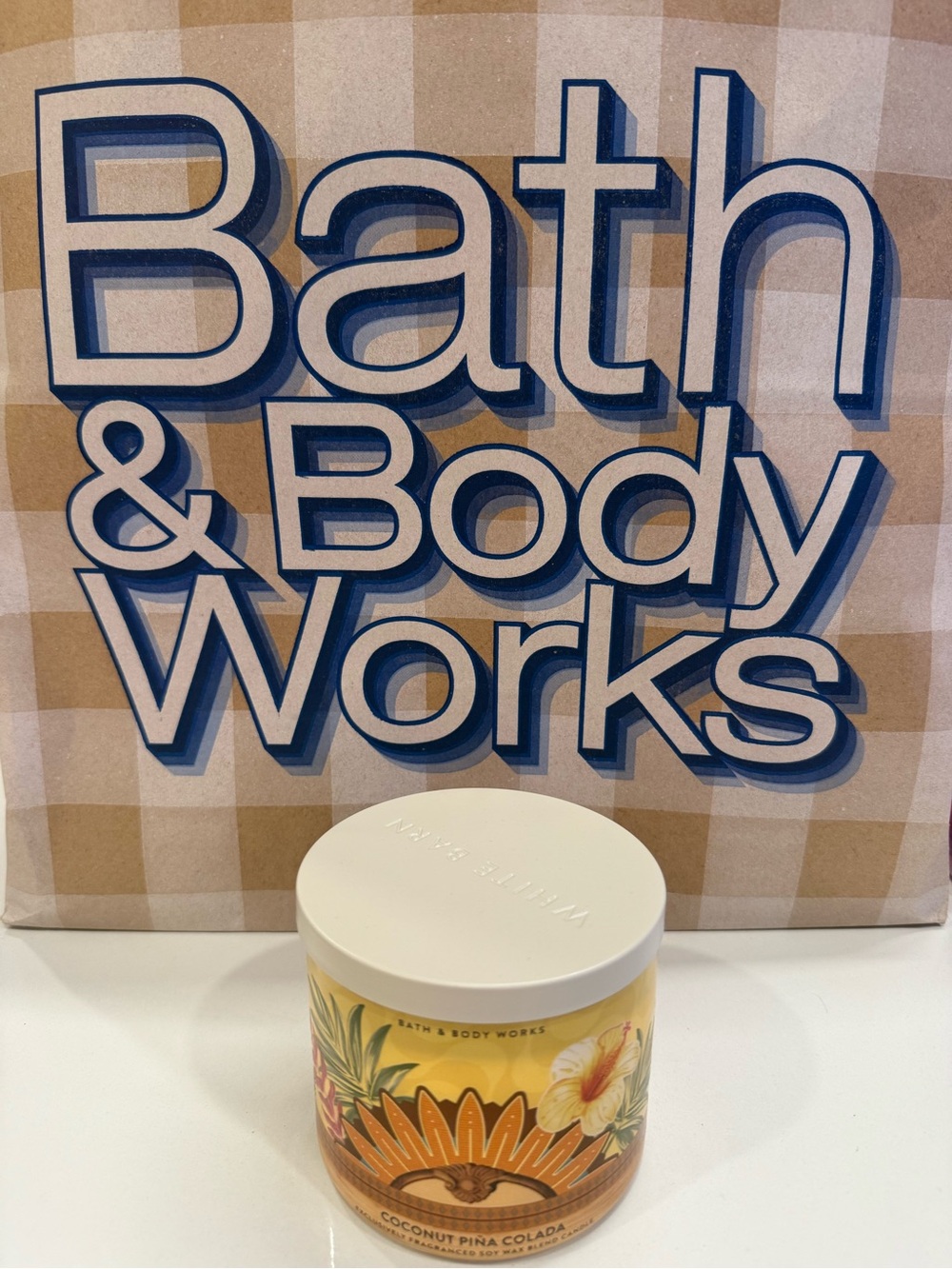 Bath & Body Works Coconut Piña Colada Jar Candle - Cream & Yellow